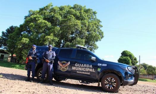 Município realiza ação para retomada de bens públicos na Estrada Cristo Rei, em Paranavaí