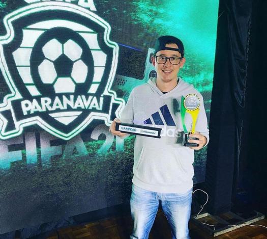 Evandro Wanderlei campeão 1ª Copa Paranavaí de FIFA 21