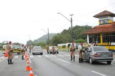 Batalhão de Polícia Rodoviária (RPRv) registrou queda de 38,2% no número de acidentes de trânsito durante o feriado de Carnaval deste ano, nas estradas estaduais, se comparado com o mesmo período de 2009