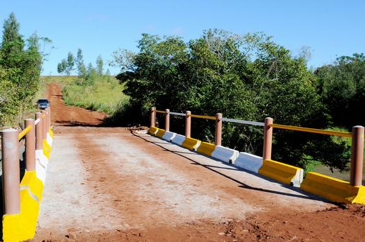 Equipe da Secretaria de Infraestrutura avaliou a reforma da ponte como fundamental para a economia local