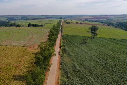 Estrada que liga Paraíso do Norte a Nova Aliança do Ivaí foi pavimentada