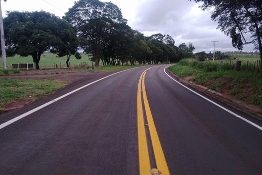 Rodovia entre Paranavaí e São João do Caiuá ganha reforço na sinalização