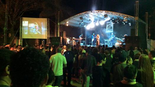 Show da Banda Mais Bonita da Cidade movimentou milhares de pessoas em Paranavaí