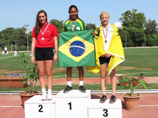 Tamires Santana é uma das maiores revelações do Atletismo brasileiro nos últimos anos e motivo de orgulho para a cidade de Paranavaí